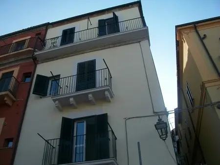 Capannone via Valera, Lanciano