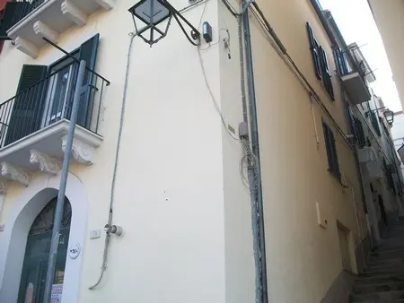 Capannone via Valera, Lanciano