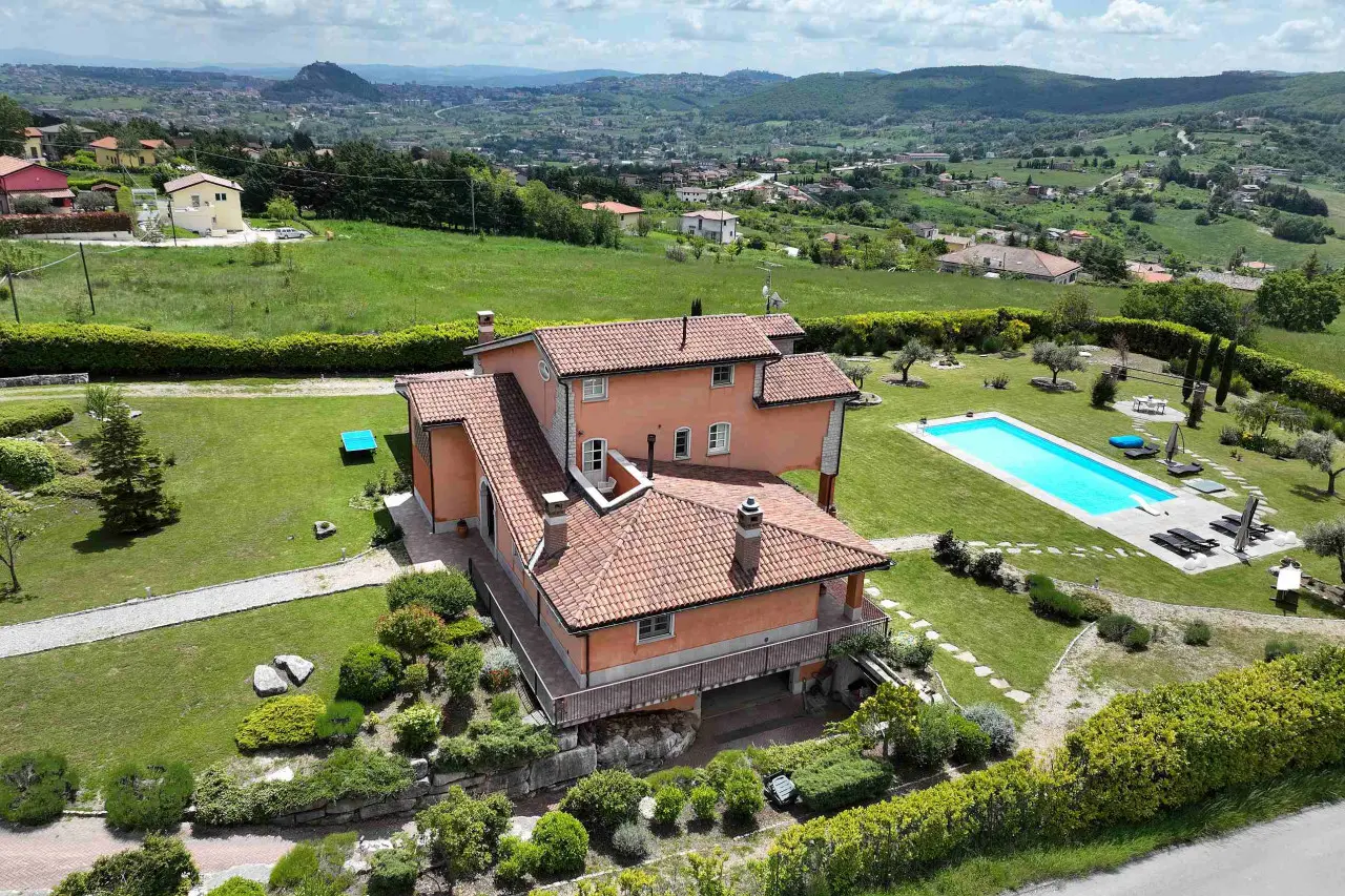 Immagine per Villa in Vendita a Oratino Strada Comunale Per Oratino