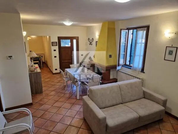 Villa Bifamiliare via Della Santissima Annunziata, Lucca