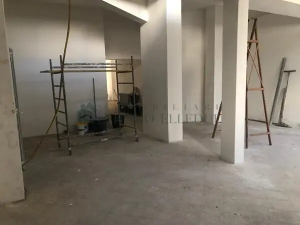 Capannone via Manzoni 161 a, Bari
