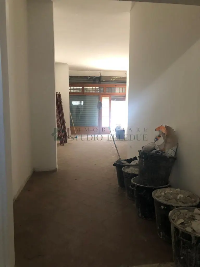 Immagine per Capannone in vendita a Bari via Manzoni 161 a 