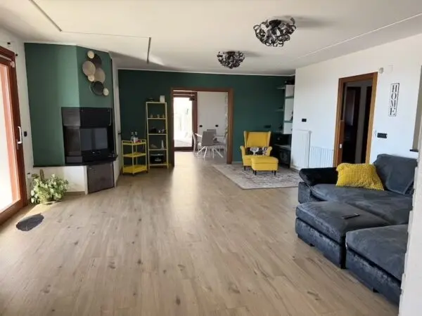 Porzione Di Casa via Poggio, Castellaro