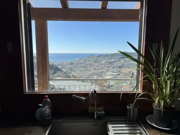Porzione Di Casa via Poggio, Castellaro