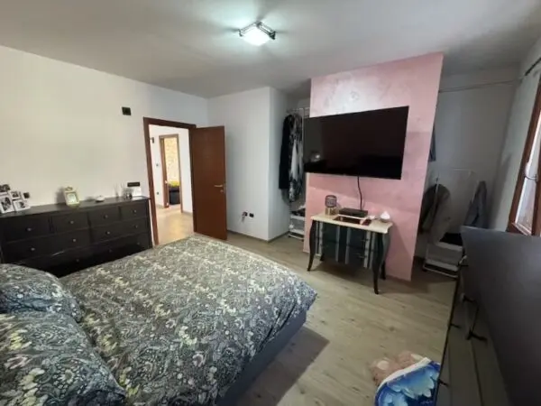 Porzione Di Casa via Poggio, Castellaro