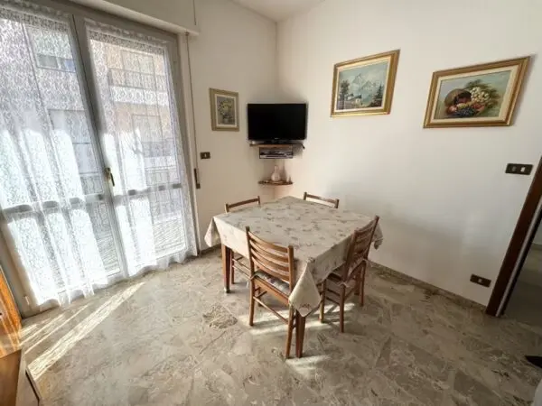 Bilocale via Papa Giovanni Xxiii, Taggia