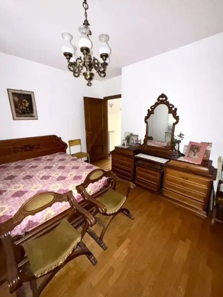 Villa A Schiera via San Francesco, Taggia