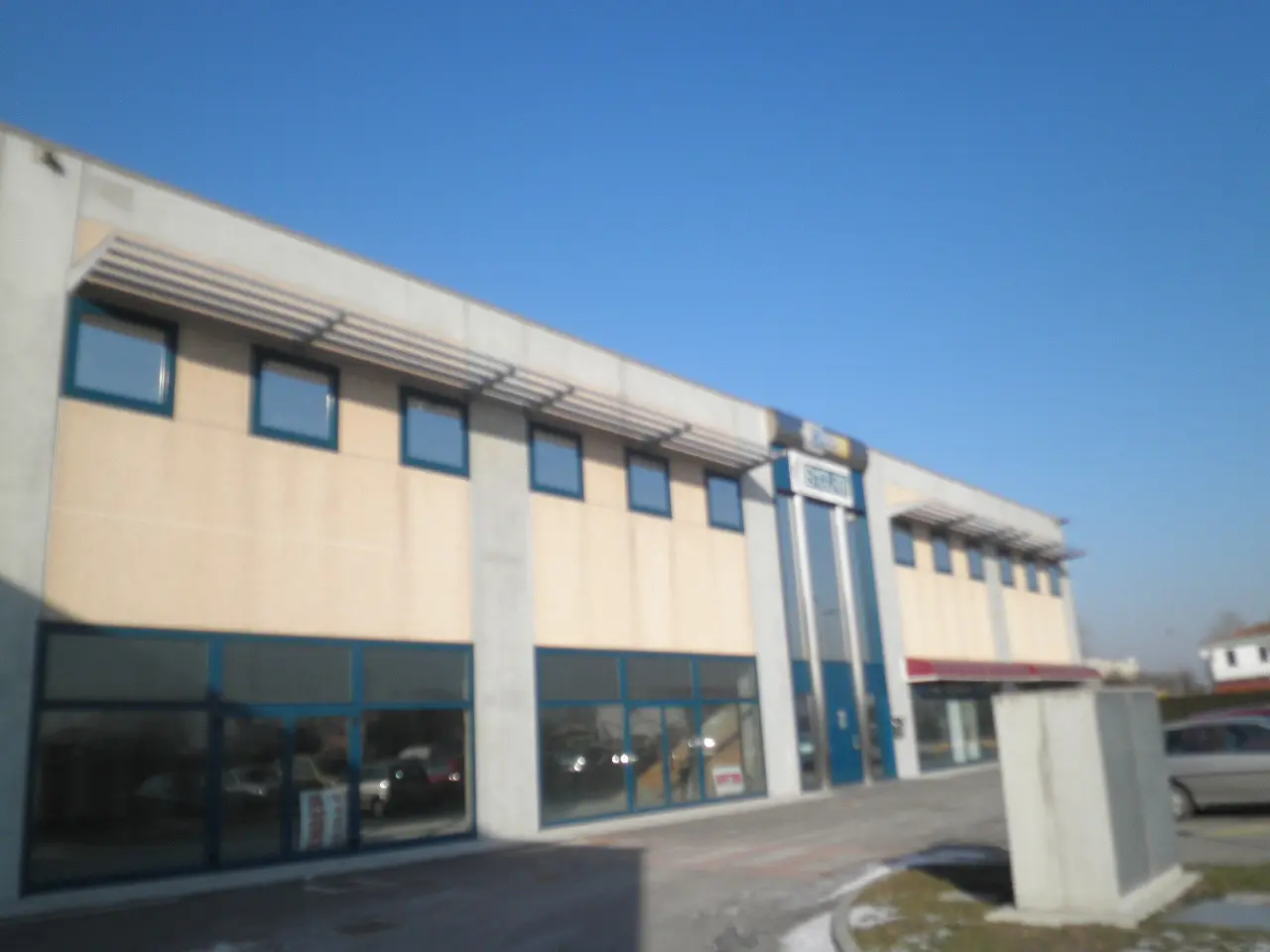 Immagine per Laboratorio in vendita a Tribano viale Spagna 2