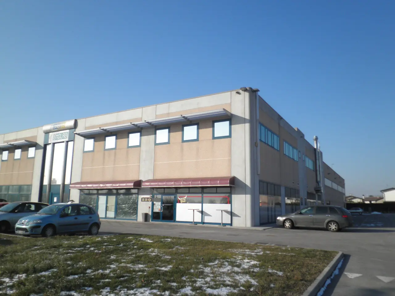 Immagine per Laboratorio in vendita a Tribano viale Spagna 2