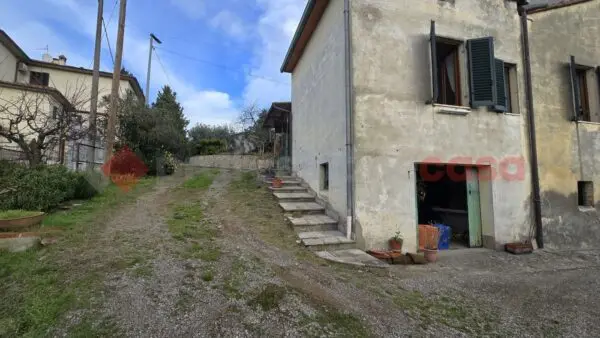 Appartamento via Puglia, Arezzo