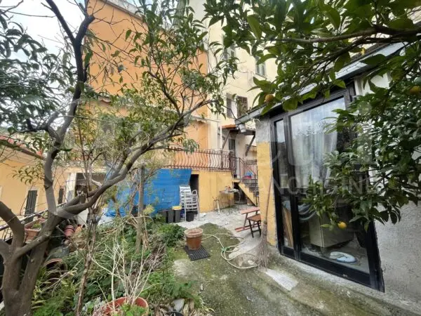 Terratetto via Rambaldi 25, Sanremo