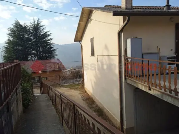 Appartamento via Contrada Zanini 1, Bosco Chiesanuova