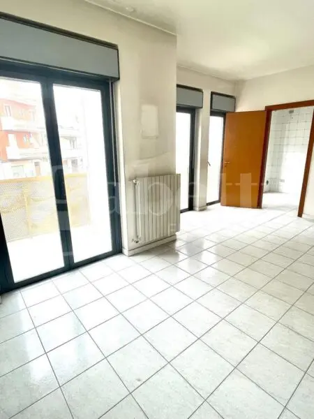 Appartamento via Timavo, Barletta