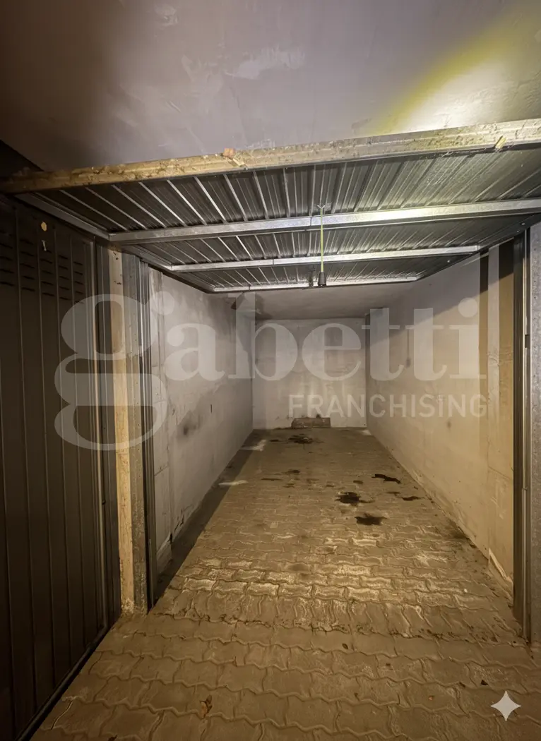 Immagine per Box - Posto auto in vendita a Rivoli via Alle Scuole 4