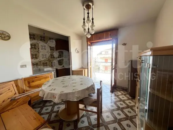 Appartamento viale Della Repubblica 15, Scalea