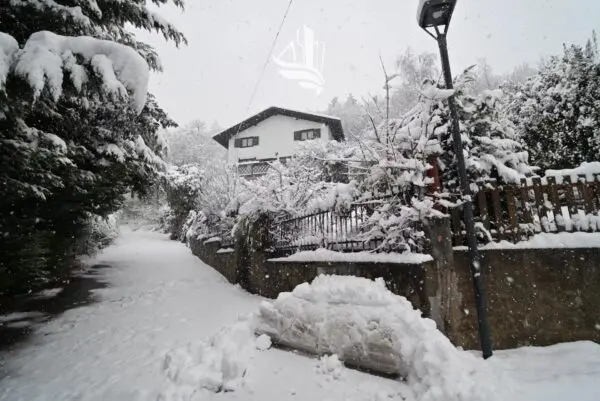 Casa Indipendente via Località Pineta, San Michele All'Adige
