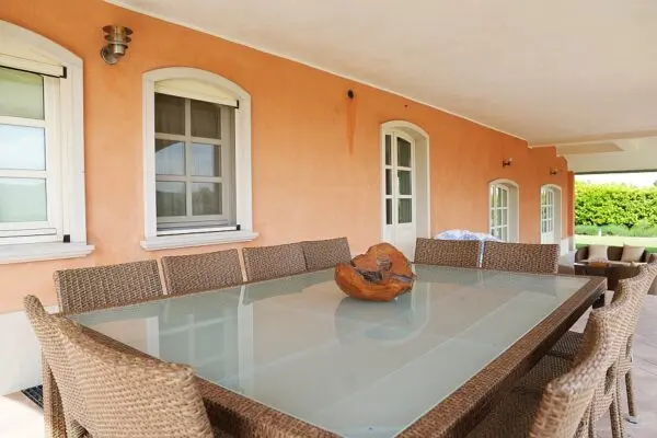 Villa strada Comunale Per Oratino, Oratino