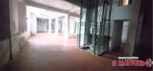 Magazzino via Bartolomeo Parodi, Ceranesi