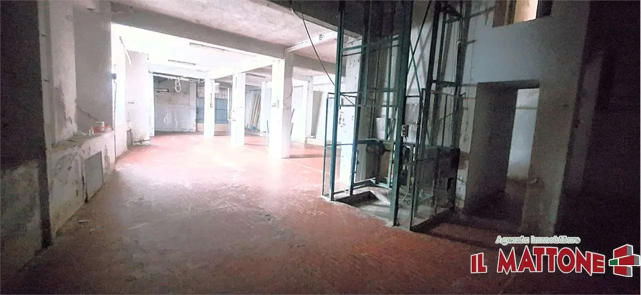Immagine per Magazzino in vendita a Ceranesi via Bartolomeo Parodi