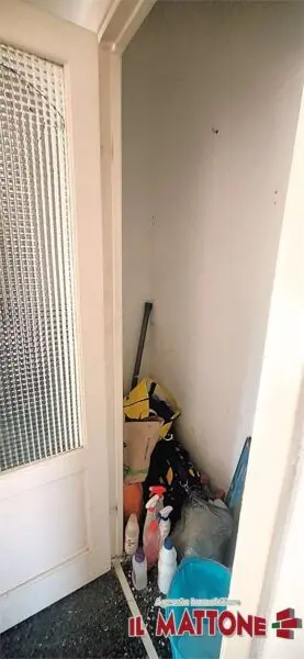 Appartamento via Campomorone, Genova