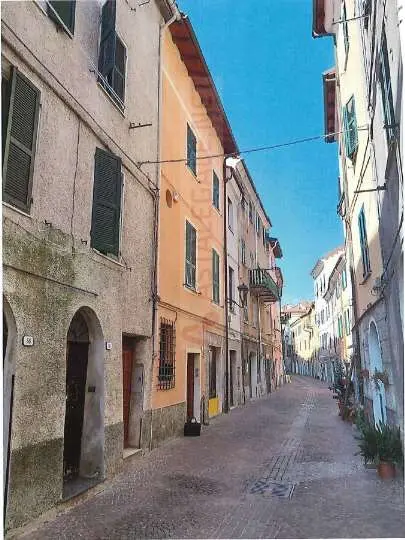 Appartamento via Paleologo, Finale Ligure