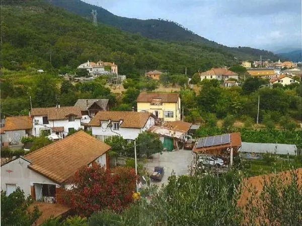 Villa via San Simone 6, Albenga