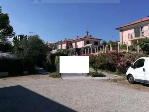Villa Bifamiliare via Seuta, Diano Castello