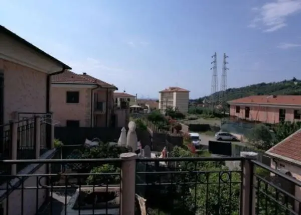 Villa Bifamiliare via Seuta, Diano Castello