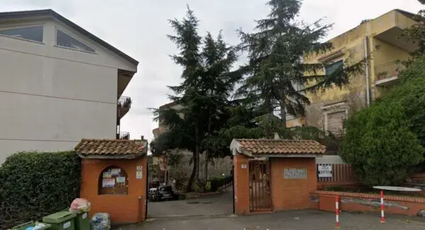 Appartamento via Stazzone 15, Aci Sant'Antonio