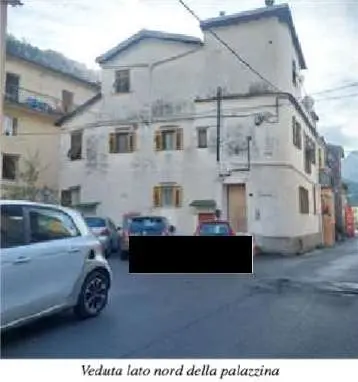 Appartamento piazza Santa Reparata 10, Ventimiglia