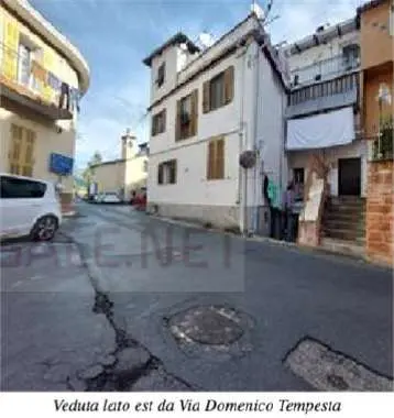 Appartamento piazza Santa Reparata 10, Ventimiglia