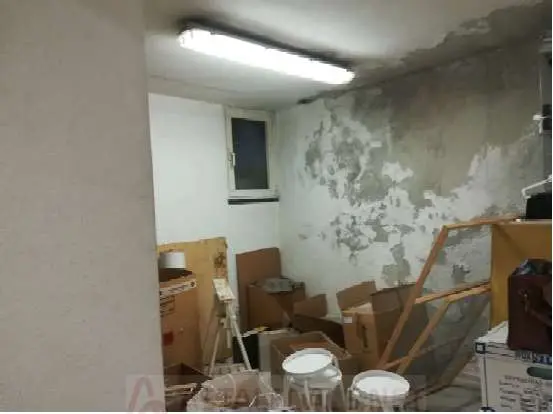 Magazzino via Pollupice 37, Finale Ligure