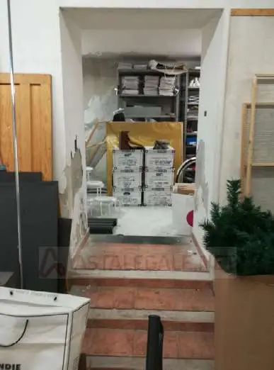 Magazzino via Pollupice 39, Finale Ligure