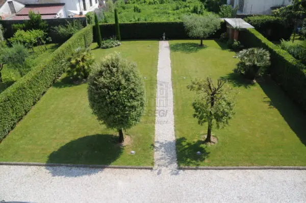 Villa via Inigo Campioni 78, Lucca