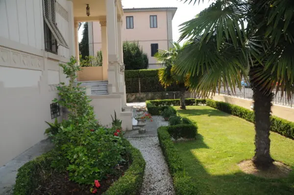 Villa via Inigo Campioni 78, Lucca