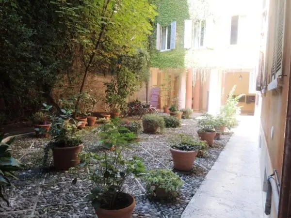 Bilocale via Canalgrande 90, Modena