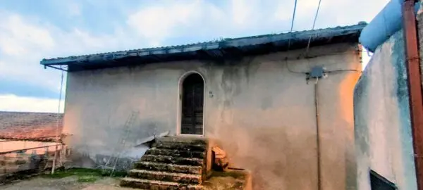 Rustico via Dante Alighieri, Bova