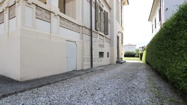 Villa via Inigo Campioni 78, Lucca