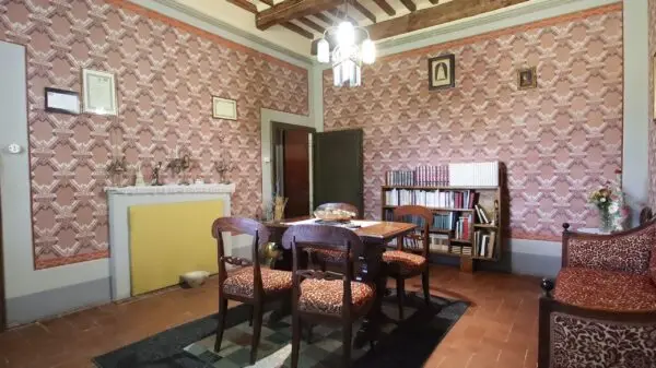 Casale via Di Collecchio, Capannori