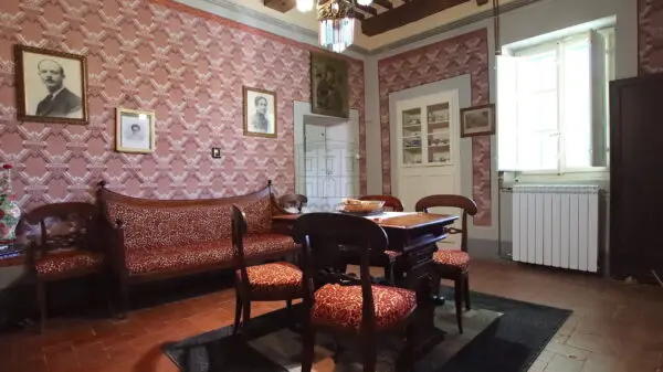 Casale via Di Collecchio, Capannori