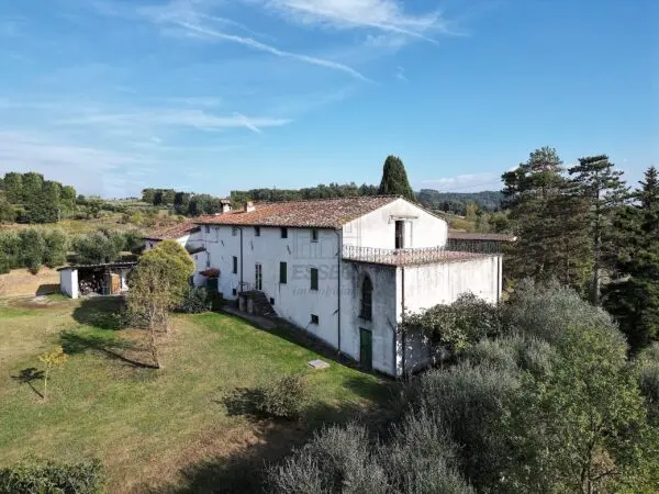 Casale via Di Collecchio, Capannori