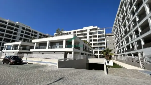 Bilocale via Giovanni Amendola 156, Bari