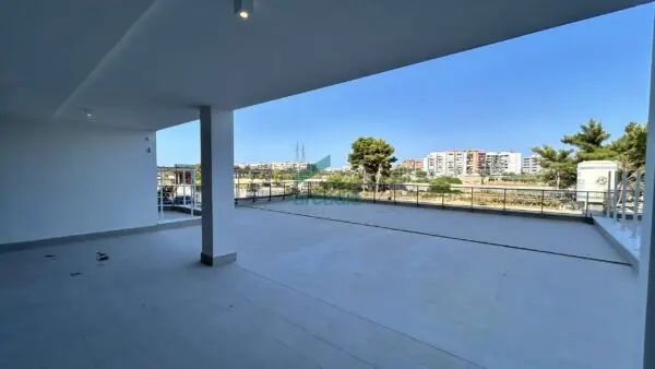 Bilocale via Giovanni Amendola 156, Bari