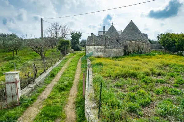 Casale via Contrada Terranova, Monopoli