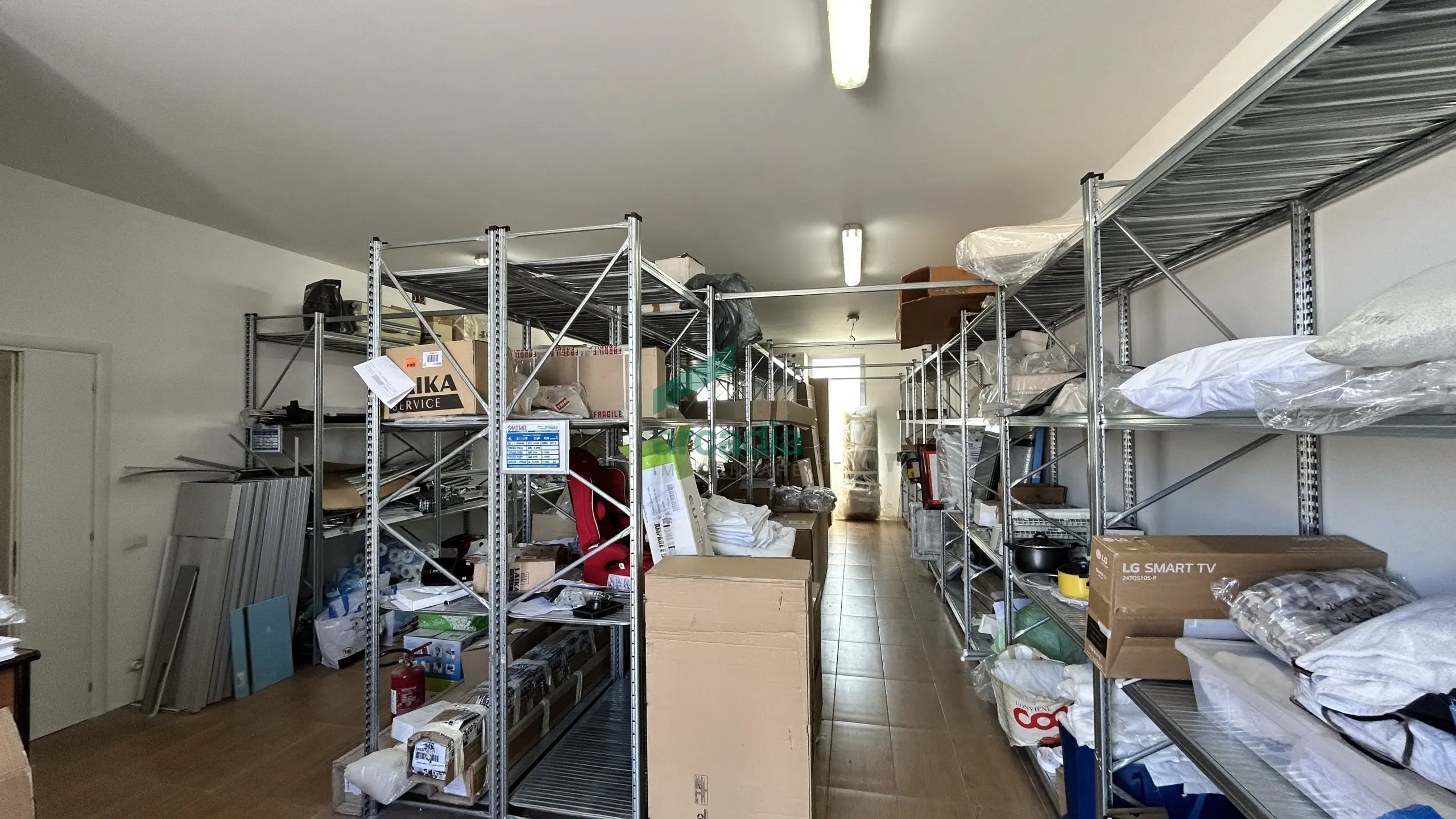 Immagine per Commerciale in vendita a Bari via Giovanni Gentile 79bis