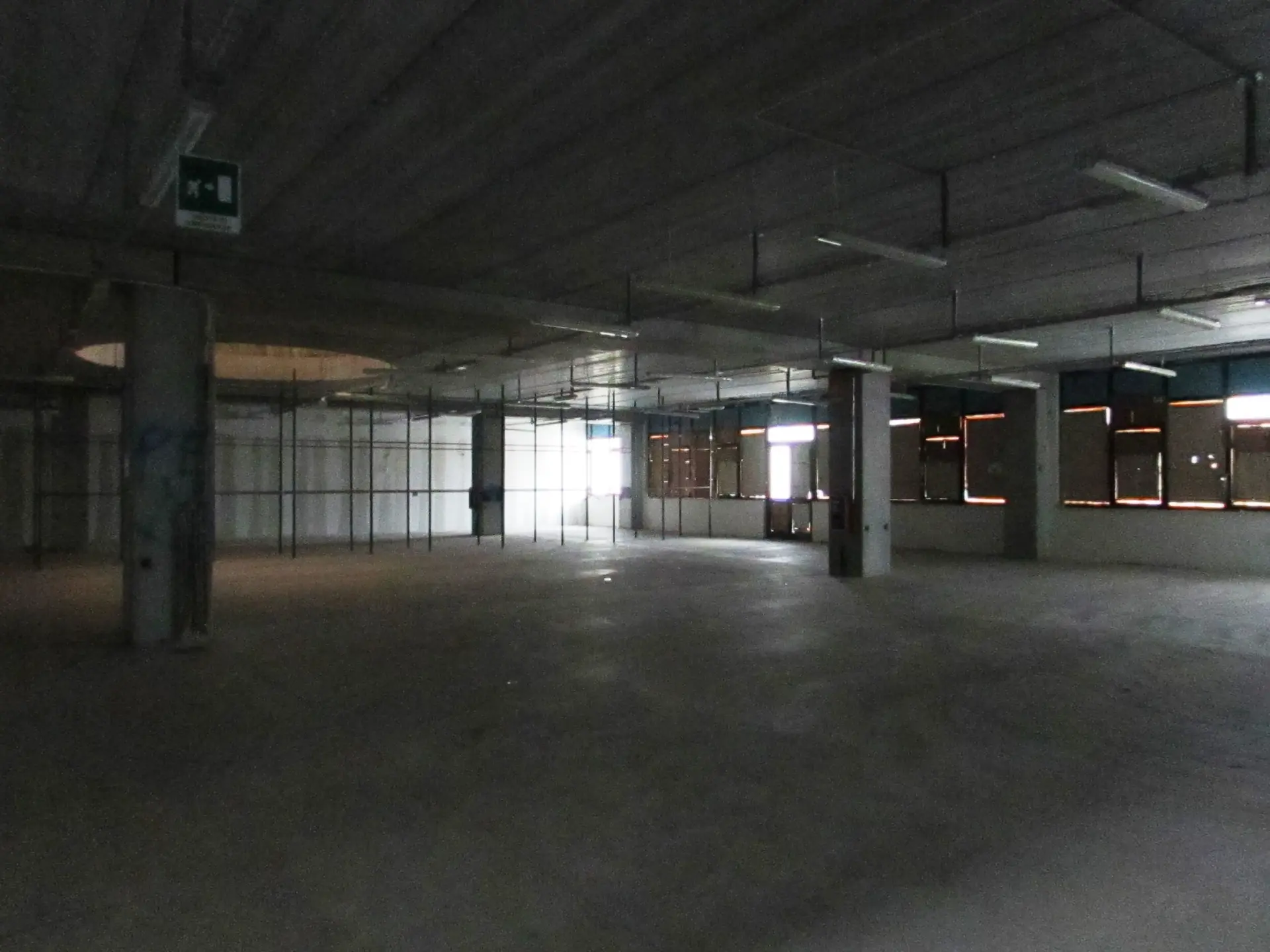 Immagine per Locale commerciale in vendita a Civitanova Marche via Luigi Einudi