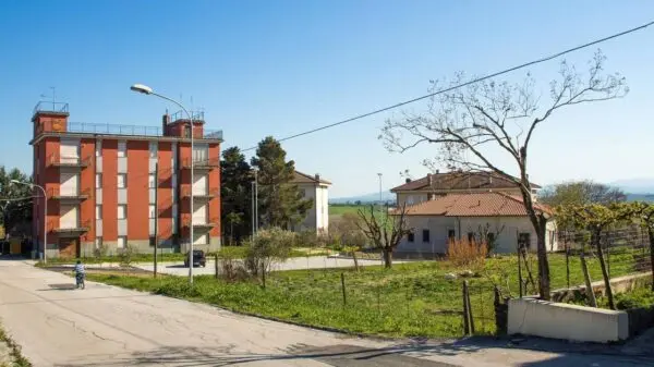 Villa Trifamiliare via Monte Della Serra 19, Belvedere Ostrense