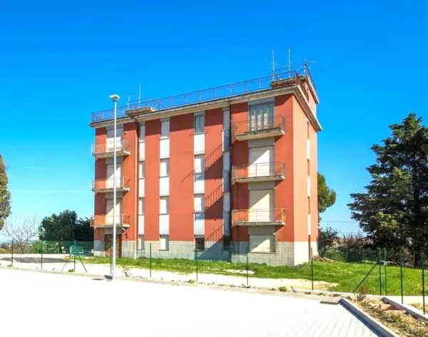 Villa Trifamiliare via Monte Della Serra 19, Belvedere Ostrense