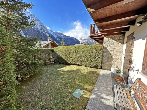 Trilocale via Route Mont Blanc 44, Courmayeur