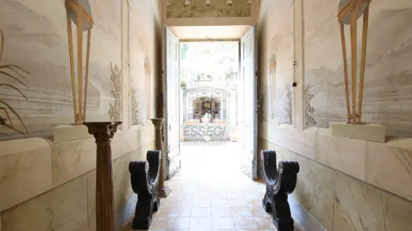 Villa 676, Lucca
